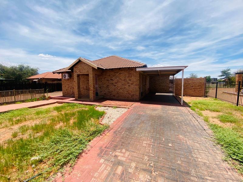 To Let 3 Bedroom Property for Rent in Kathu Northern Cape